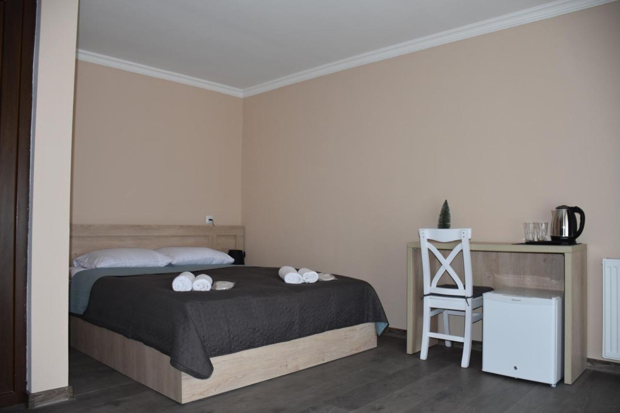 Nikala'S House Hotel Borjomi ภายนอก รูปภาพ
