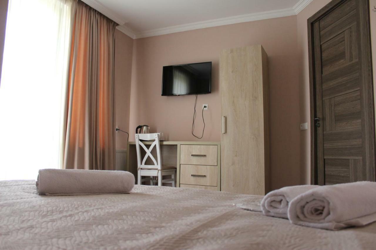 Nikala'S House Hotel Borjomi ภายนอก รูปภาพ